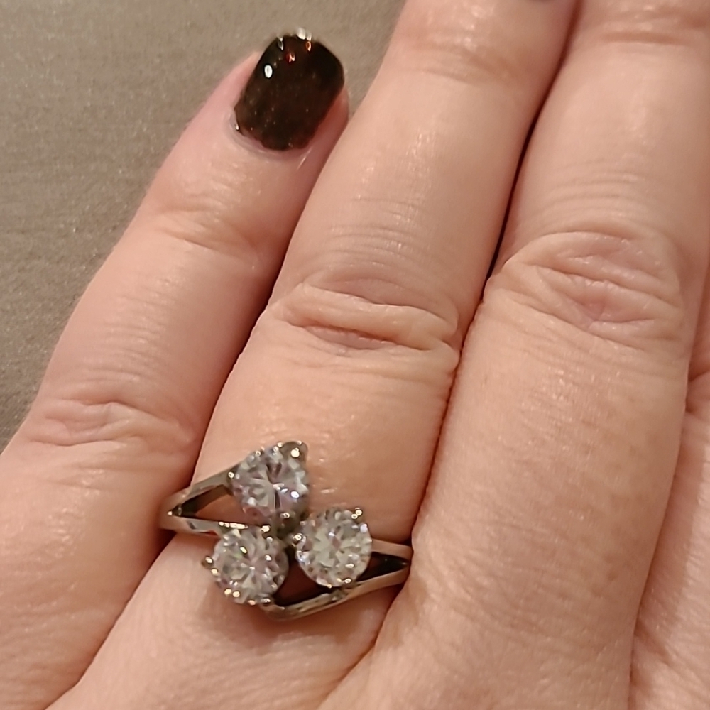 Three stone Cubic zirconia stainless steel ring